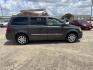 2015 GRAY /Black Chrysler Town & Country Touring (2C4RC1BG1FR) with an 3.6L V6 DOHC 24V engine, 6-Speed Automatic transmission, located at 14700 Tomball Parkway 249, Houston, TX, 77086, (281) 444-2200, 29.928619, -95.504074 - Photo#7