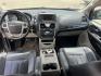 2015 GRAY /Black Chrysler Town & Country Touring (2C4RC1BG1FR) with an 3.6L V6 DOHC 24V engine, 6-Speed Automatic transmission, located at 14700 Tomball Parkway 249, Houston, TX, 77086, (281) 444-2200, 29.928619, -95.504074 - Photo#10