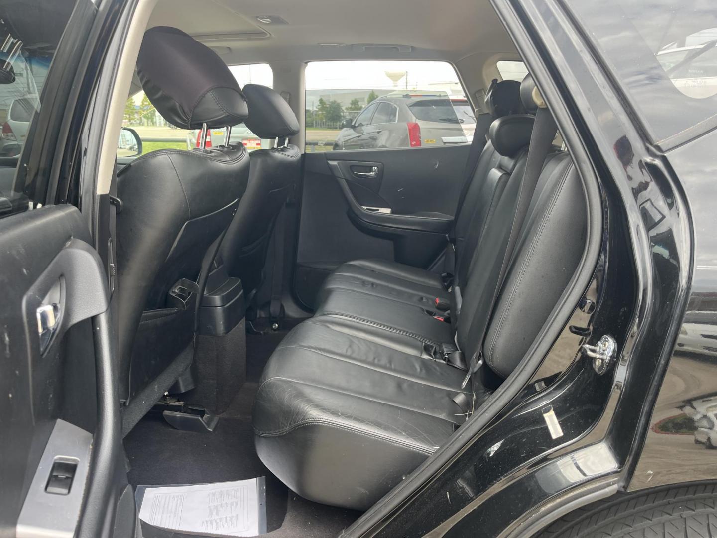 2007 black /Black Nissan Murano S 2WD (JN8AZ08T97W) with an 3.5L V6 DOHC 24V engine, Automatic CVT Overdrive transmission, located at 14700 Tomball Parkway 249, Houston, TX, 77086, (281) 444-2200, 29.928619, -95.504074 - Photo#9
