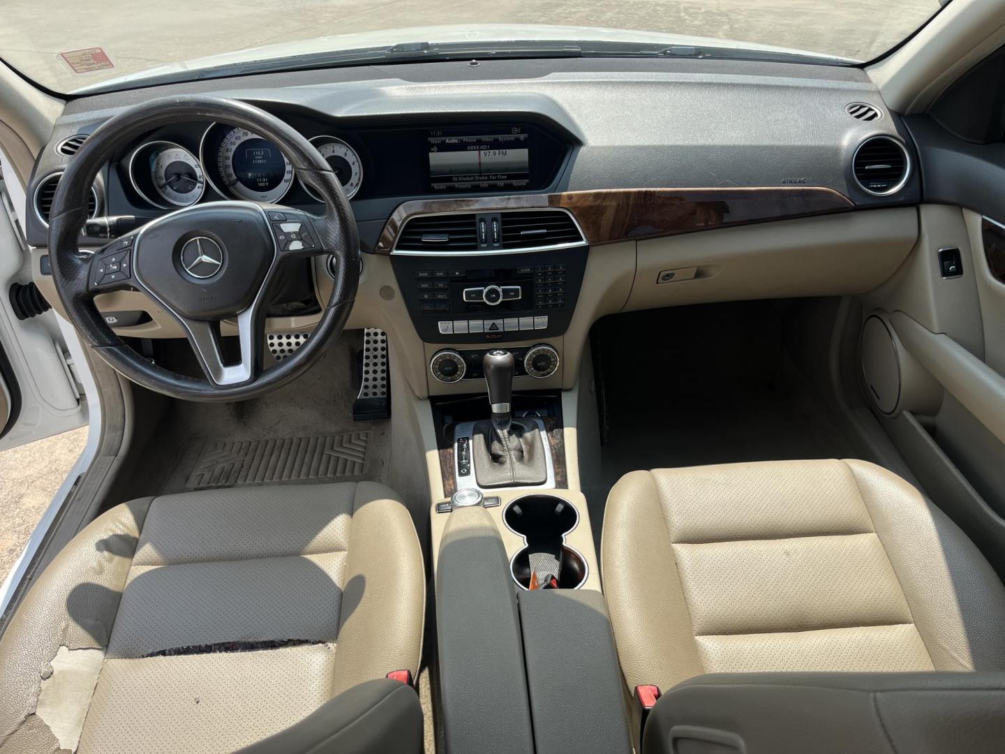 2014 white /Tan Mercedes-Benz C-Class C250 Luxury Sedan (WDDGF4HB0EA) with an 3.0L V6 DOHC 16V engine, 7-Speed Automatic transmission, located at 14700 Tomball Parkway 249, Houston, TX, 77086, (281) 444-2200, 29.928619, -95.504074 - Photo#10