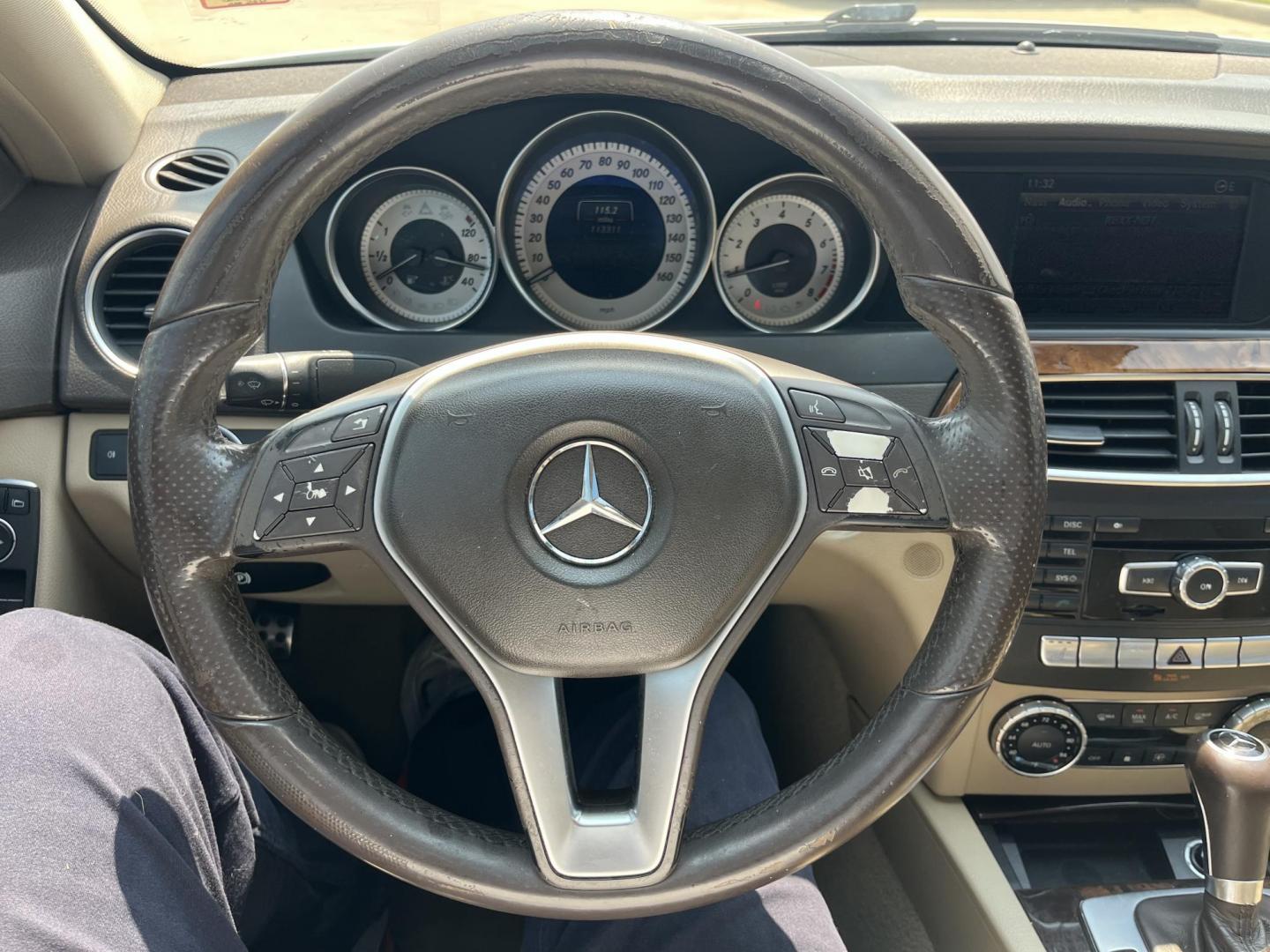 2014 white /Tan Mercedes-Benz C-Class C250 Luxury Sedan (WDDGF4HB0EA) with an 3.0L V6 DOHC 16V engine, 7-Speed Automatic transmission, located at 14700 Tomball Parkway 249, Houston, TX, 77086, (281) 444-2200, 29.928619, -95.504074 - Photo#15