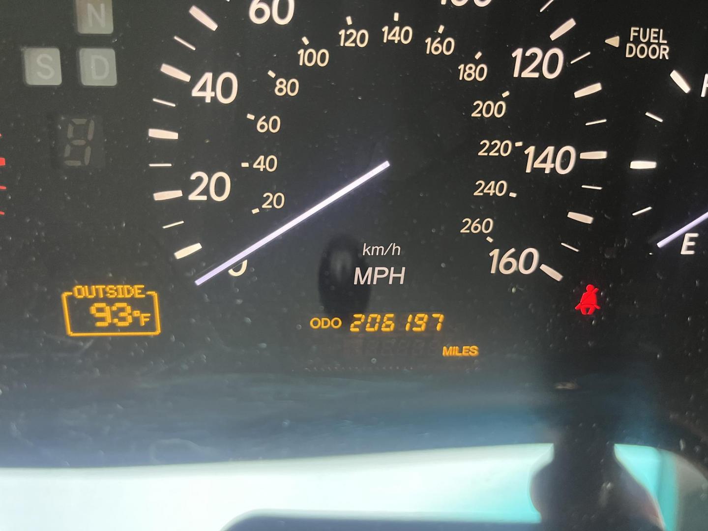 2006 Lexus LS 430 Sedan (JTHBN36F065) with an 4.3L V8 DOHC 32V engine, 6-Speed Automatic Overdrive transmission, located at 14700 Tomball Parkway 249, Houston, TX, 77086, (281) 444-2200, 29.928619, -95.504074 - Photo#14