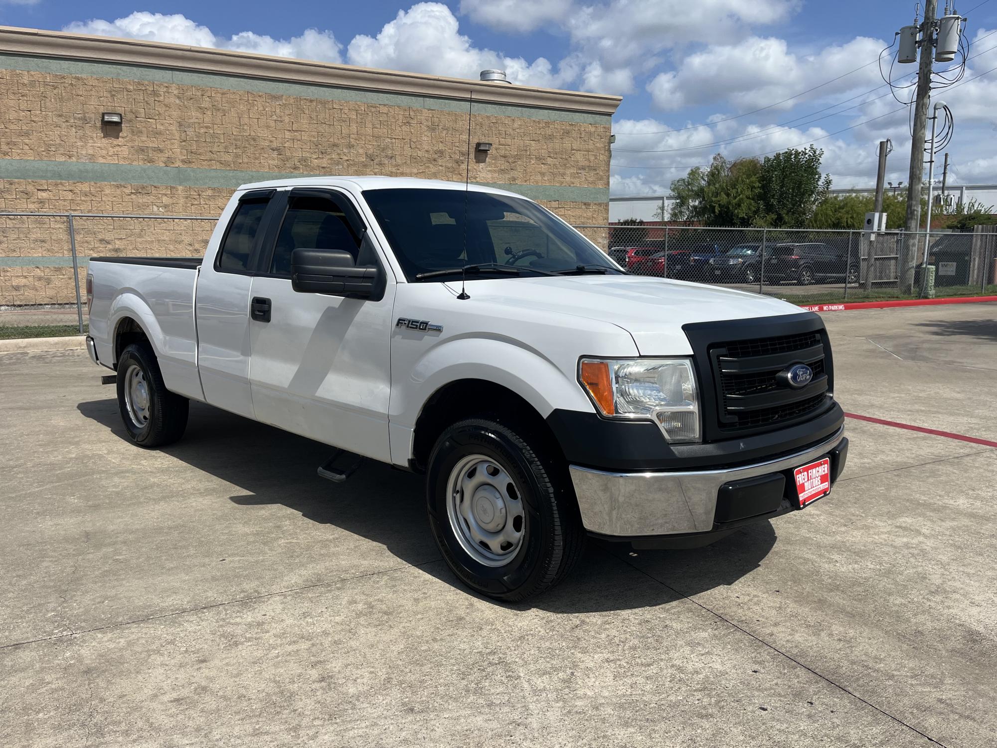 photo of 2014 Ford F-150 XLT SuperCab 8-ft. Bed 2WD