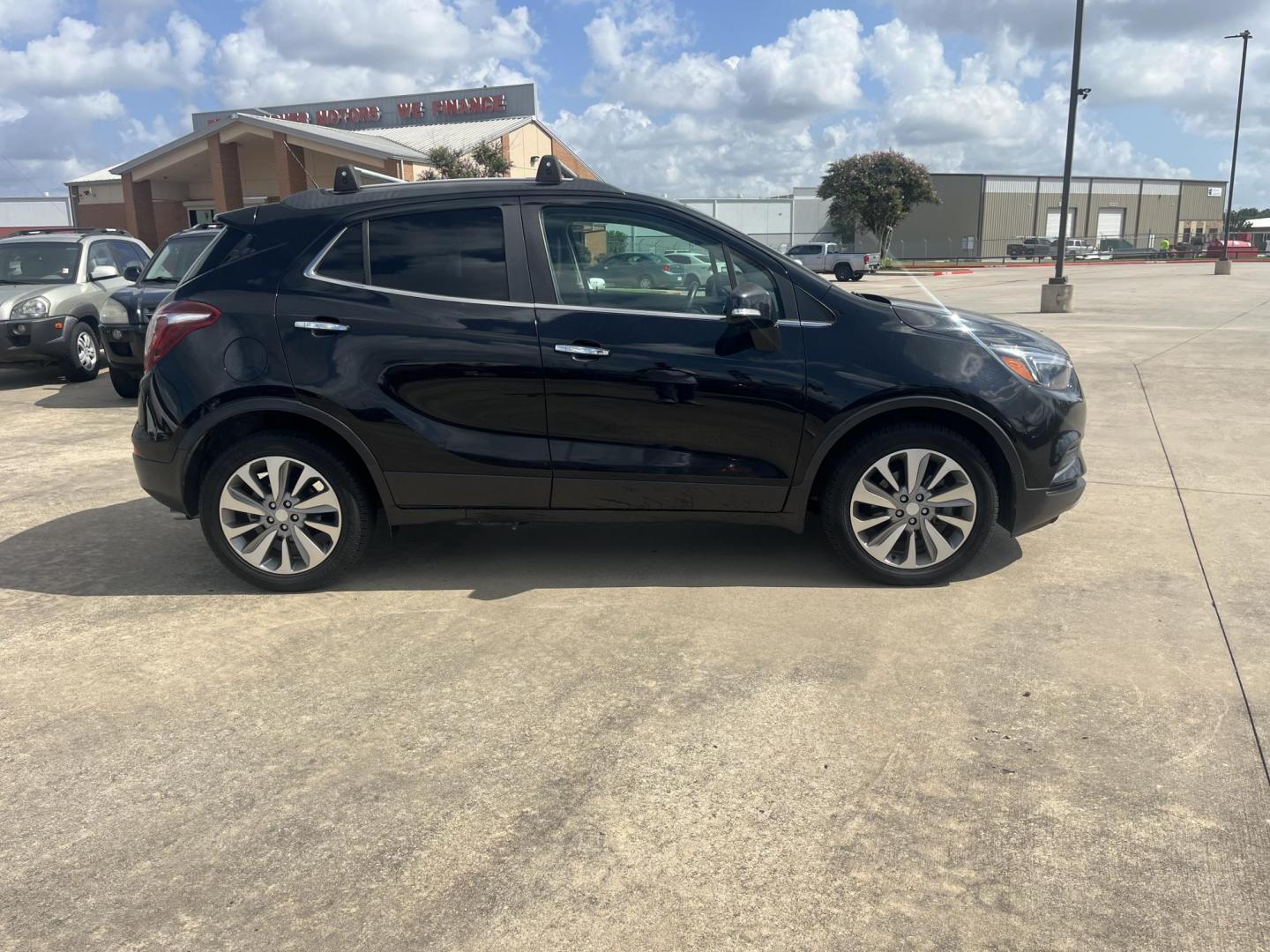 2019 Black /Black Buick Encore Preferred FWD (KL4CJASBXKB) with an 1.4L L4 DOHC 16V TURBO engine, 6A transmission, located at 14700 Tomball Parkway 249, Houston, TX, 77086, (281) 444-2200, 29.928619, -95.504074 - Photo#6