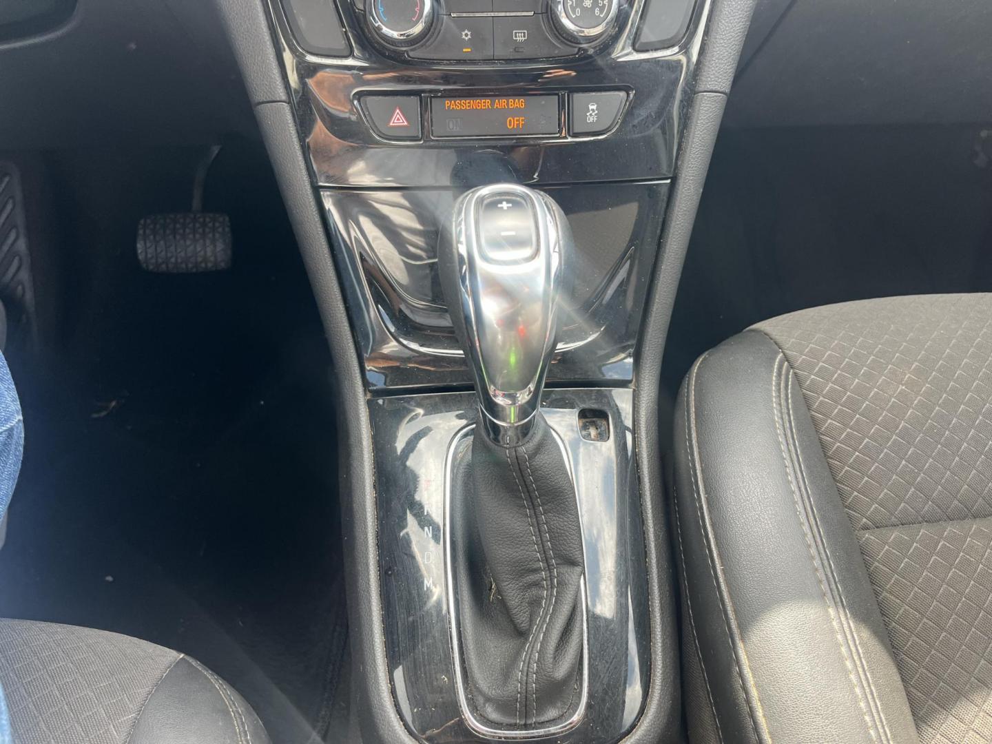 2019 Black /Black Buick Encore Preferred FWD (KL4CJASBXKB) with an 1.4L L4 DOHC 16V TURBO engine, 6A transmission, located at 14700 Tomball Parkway 249, Houston, TX, 77086, (281) 444-2200, 29.928619, -95.504074 - Photo#13