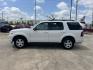 2010 white /Tan Ford Explorer XLT 4.0L 2WD (1FMEU6DE5AU) with an 4.0L V6 SOHC 16V engine, 5-Speed Automatic transmission, located at 14700 Tomball Parkway 249, Houston, TX, 77086, (281) 444-2200, 29.928619, -95.504074 - Photo#3