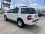 2010 white /Tan Ford Explorer XLT 4.0L 2WD (1FMEU6DE5AU) with an 4.0L V6 SOHC 16V engine, 5-Speed Automatic transmission, located at 14700 Tomball Parkway 249, Houston, TX, 77086, (281) 444-2200, 29.928619, -95.504074 - Photo#4