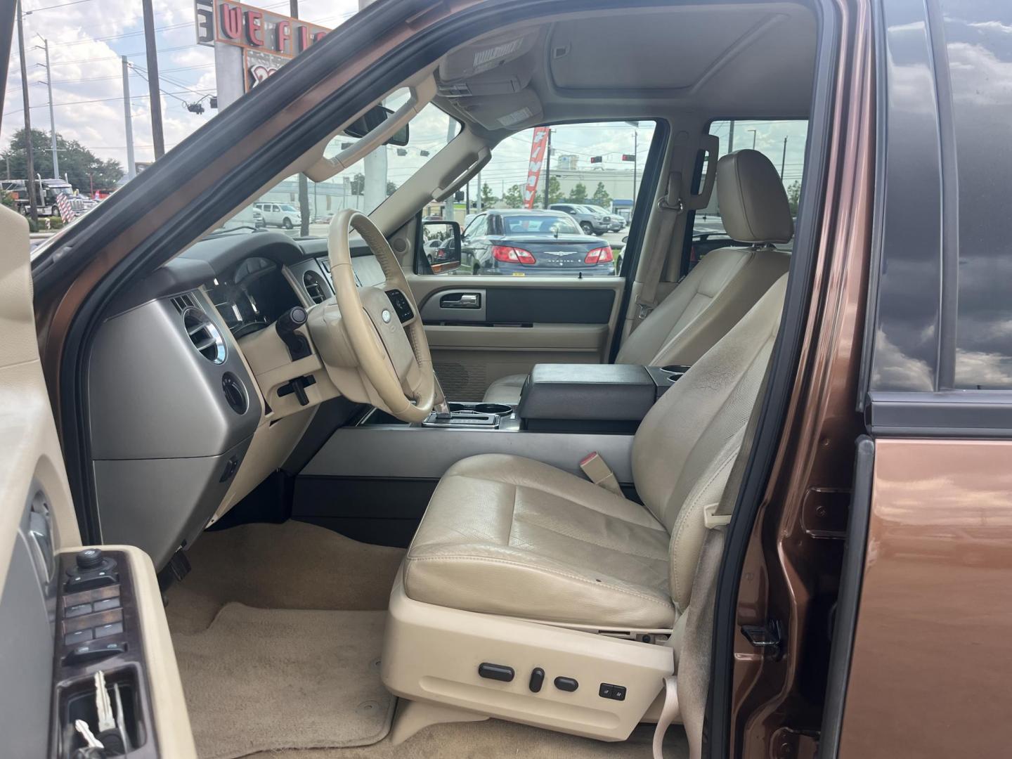 2011 Brown Ford Expedition EL King Ranch 2WD (1FMJK1H5XBE) with an 5.4L V8 SOHC 16V FFV engine, 6-Speed Automatic transmission, located at 14700 Tomball Parkway 249, Houston, TX, 77086, (281) 444-2200, 29.928619, -95.504074 - Photo#7
