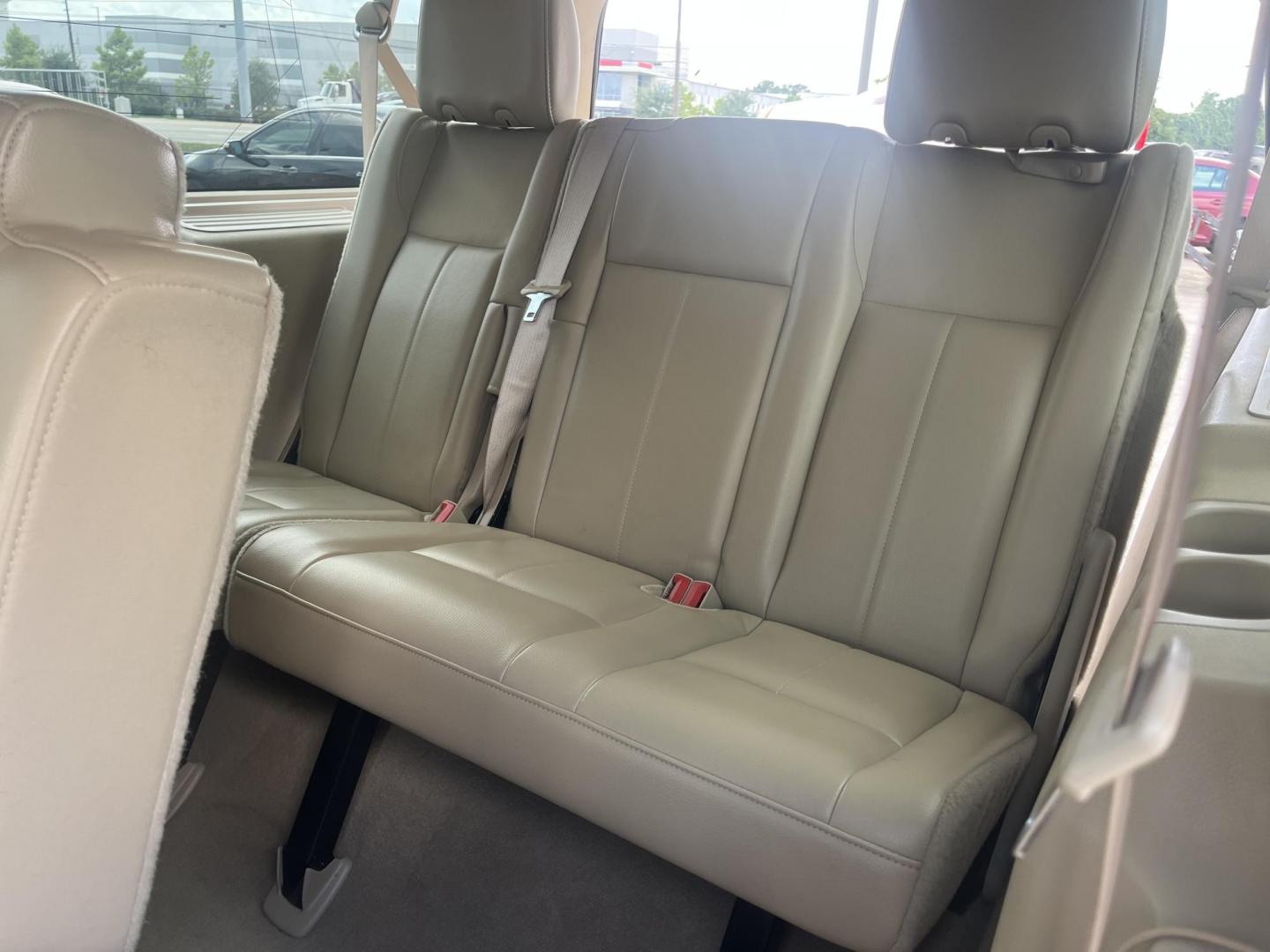 2011 Brown Ford Expedition EL King Ranch 2WD (1FMJK1H5XBE) with an 5.4L V8 SOHC 16V FFV engine, 6-Speed Automatic transmission, located at 14700 Tomball Parkway 249, Houston, TX, 77086, (281) 444-2200, 29.928619, -95.504074 - Photo#9
