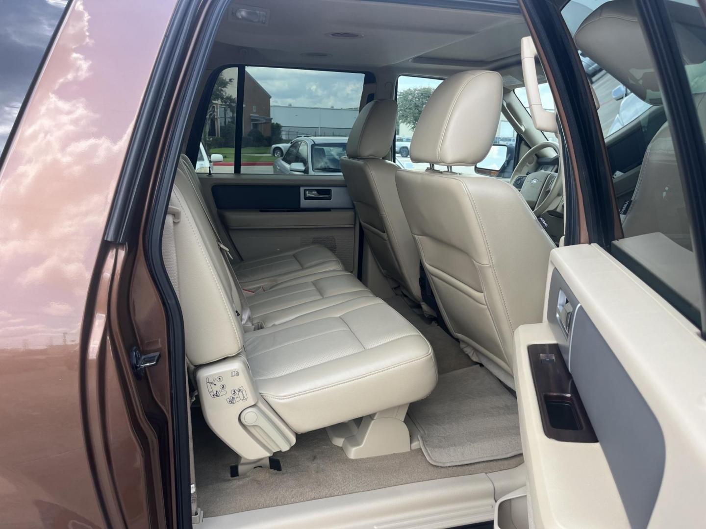 2011 Brown Ford Expedition EL King Ranch 2WD (1FMJK1H5XBE) with an 5.4L V8 SOHC 16V FFV engine, 6-Speed Automatic transmission, located at 14700 Tomball Parkway 249, Houston, TX, 77086, (281) 444-2200, 29.928619, -95.504074 - Photo#11