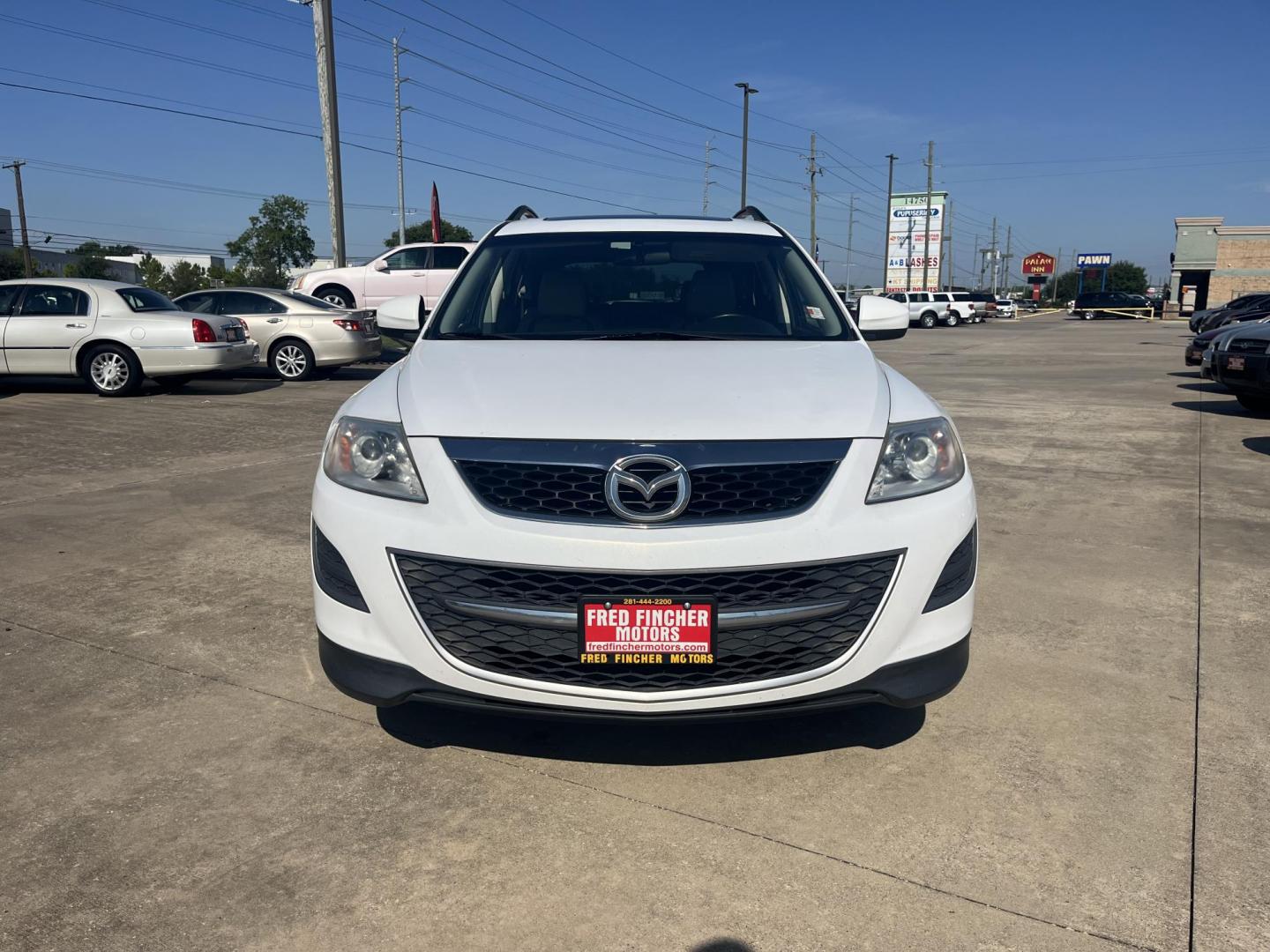 2010 white Mazda CX-9 Grand Touring (JM3TB2MA2A0) with an 3.7L V6 DOHC 24V engine, 6-Speed Automatic transmission, located at 14700 Tomball Parkway 249, Houston, TX, 77086, (281) 444-2200, 29.928619, -95.504074 - Photo#1