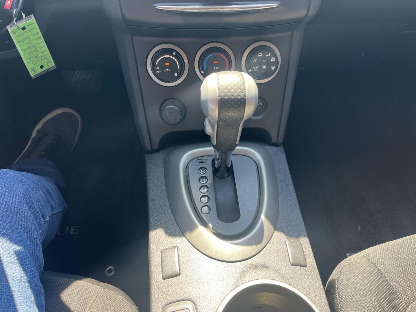 2012 Nissan Rogue S FWD Krom Edition (JN8AS5MT5CW) with an 2.5L L4 DOHC 16V engine, Continuously Variable Transmission transmission, located at 14700 Tomball Parkway 249, Houston, TX, 77086, (281) 444-2200, 29.928619, -95.504074 - Photo#12