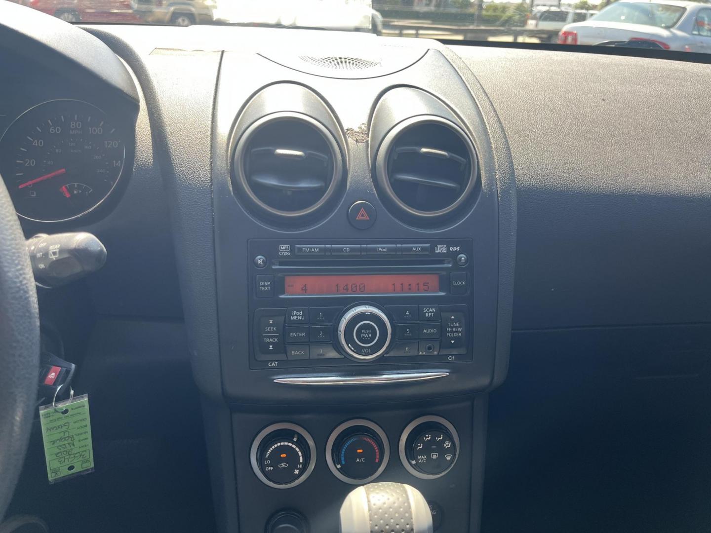 2012 Nissan Rogue S FWD Krom Edition (JN8AS5MT5CW) with an 2.5L L4 DOHC 16V engine, Continuously Variable Transmission transmission, located at 14700 Tomball Parkway 249, Houston, TX, 77086, (281) 444-2200, 29.928619, -95.504074 - Photo#13