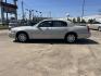2007 white /Tan Lincoln Town Car Signature (1LNHM81V47Y) with an 4.6L V8 SOHC 16V FFV engine, 4-Speed Automatic Overdrive transmission, located at 14700 Tomball Parkway 249, Houston, TX, 77086, (281) 444-2200, 29.928619, -95.504074 - Photo#3