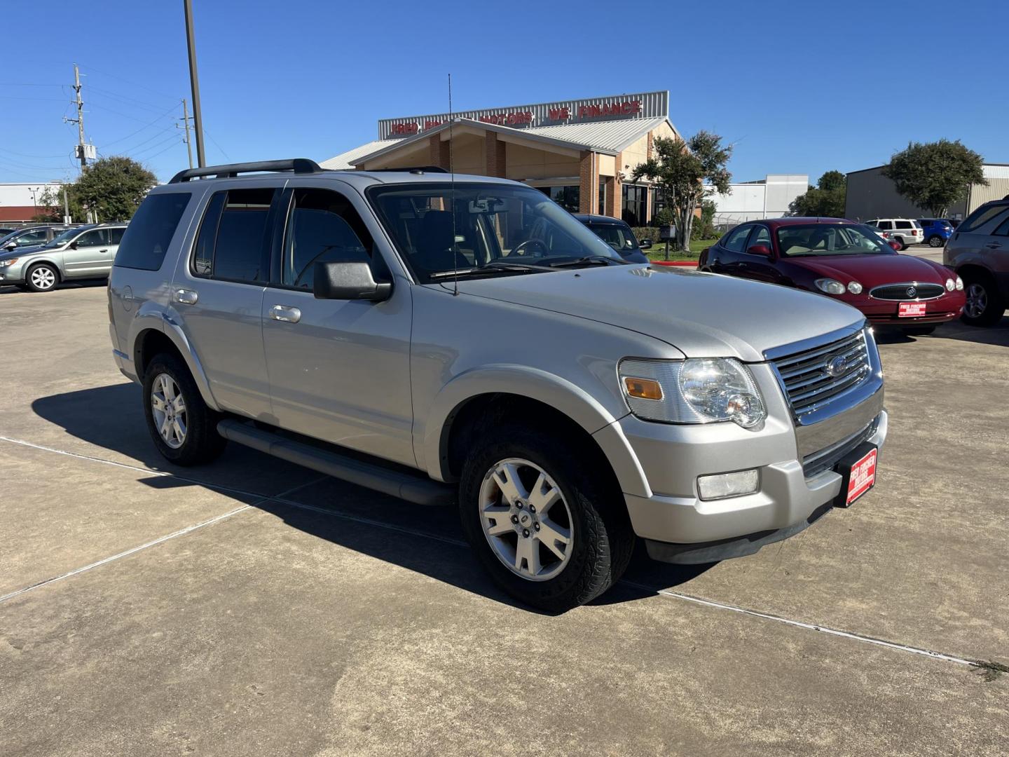 2010 Ford Explorer XLT 4.0L 4WD (1FMEU7DE1AU) with an 4.0L V6 SOHC 16V engine, 5-Speed Automatic transmission, located at 14700 Tomball Parkway 249, Houston, TX, 77086, (281) 444-2200, 29.928619, -95.504074 - Photo#0