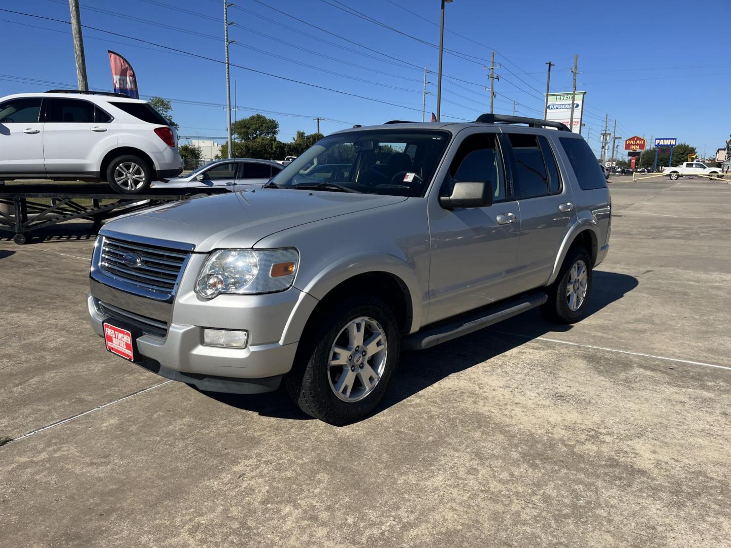 2010 Ford Explorer XLT 4.0L 4WD (1FMEU7DE1AU) with an 4.0L V6 SOHC 16V engine, 5-Speed Automatic transmission, located at 14700 Tomball Parkway 249, Houston, TX, 77086, (281) 444-2200, 29.928619, -95.504074 - Photo#1
