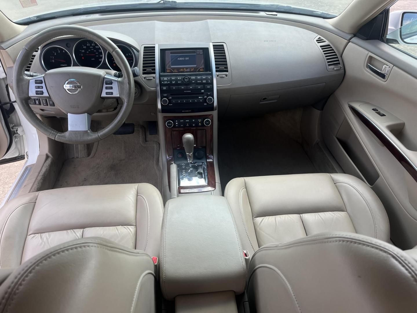 2008 Nissan Maxima SE (1N4BA41EX8C) with an 3.5L V6 DOHC 24V engine, located at 14700 Tomball Parkway 249, Houston, TX, 77086, (281) 444-2200, 29.928619, -95.504074 - Photo#10