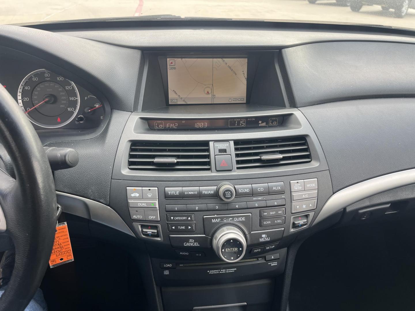 2009 silver Honda Accord EX-L V-6 Sedan AT (1HGCP36809A) with an 3.5L V6 SOHC 24V engine, 5-Speed Automatic transmission, located at 14700 Tomball Parkway 249, Houston, TX, 77086, (281) 444-2200, 29.928619, -95.504074 - Photo#14