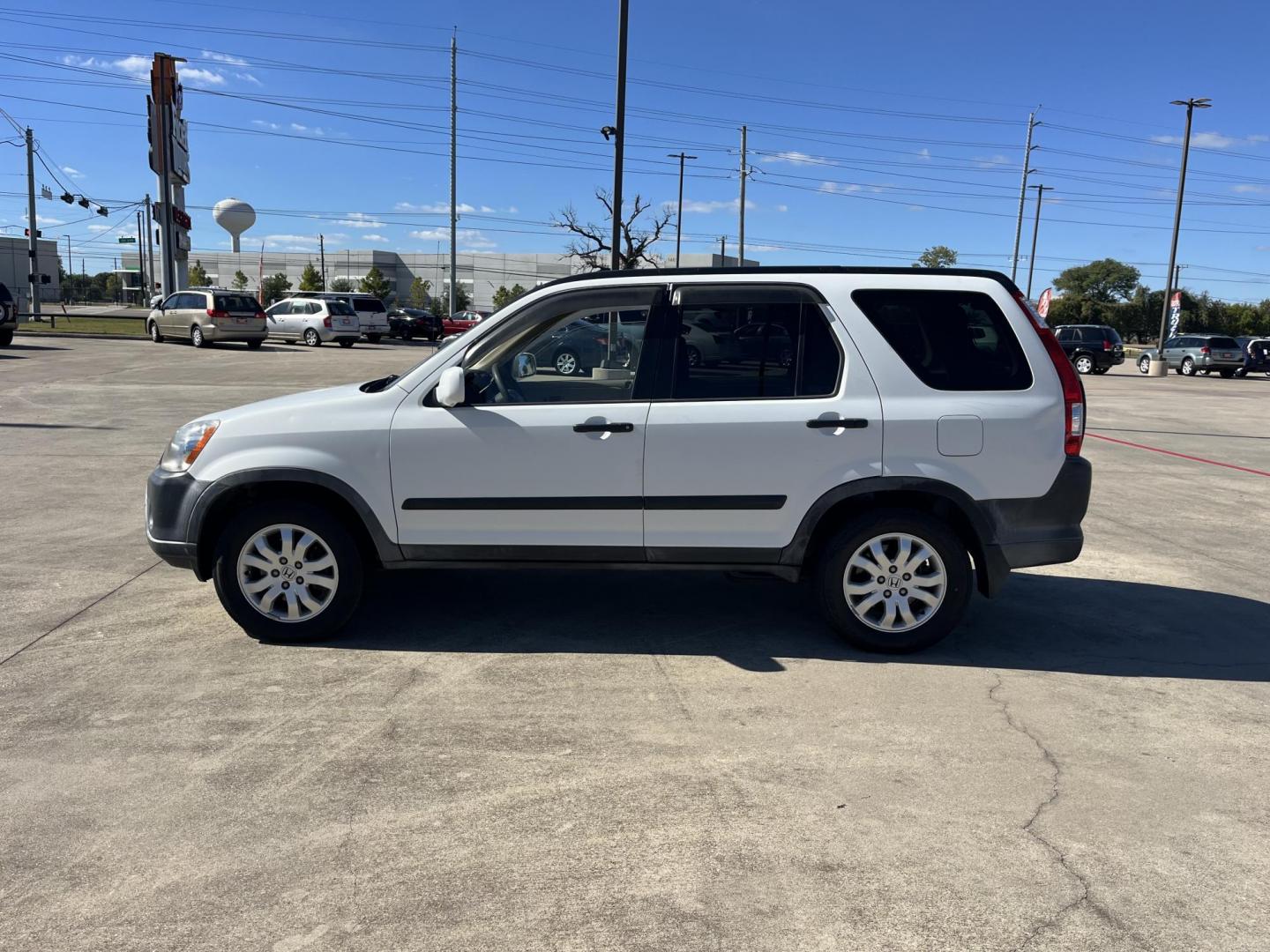 2006 Honda CR-V EX 4WD AT (JHLRD788X6C) with an 2.4L L4 DOHC 16V engine, 5-Speed Automatic Overdrive transmission, located at 14700 Tomball Parkway 249, Houston, TX, 77086, (281) 444-2200, 29.928619, -95.504074 - Photo#3