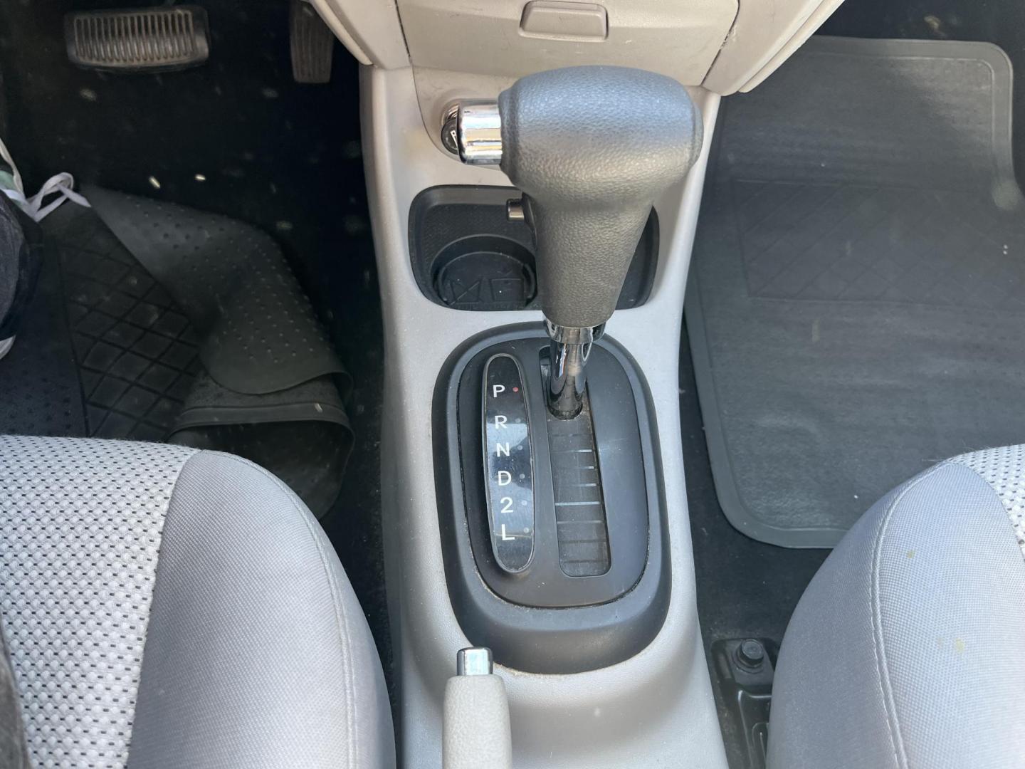 2011 Hyundai Accent GLS 4-Door (KMHCN4AC3BU) with an 1.6L L4 DOHC 16V engine, located at 14700 Tomball Parkway 249, Houston, TX, 77086, (281) 444-2200, 29.928619, -95.504074 - Photo#11