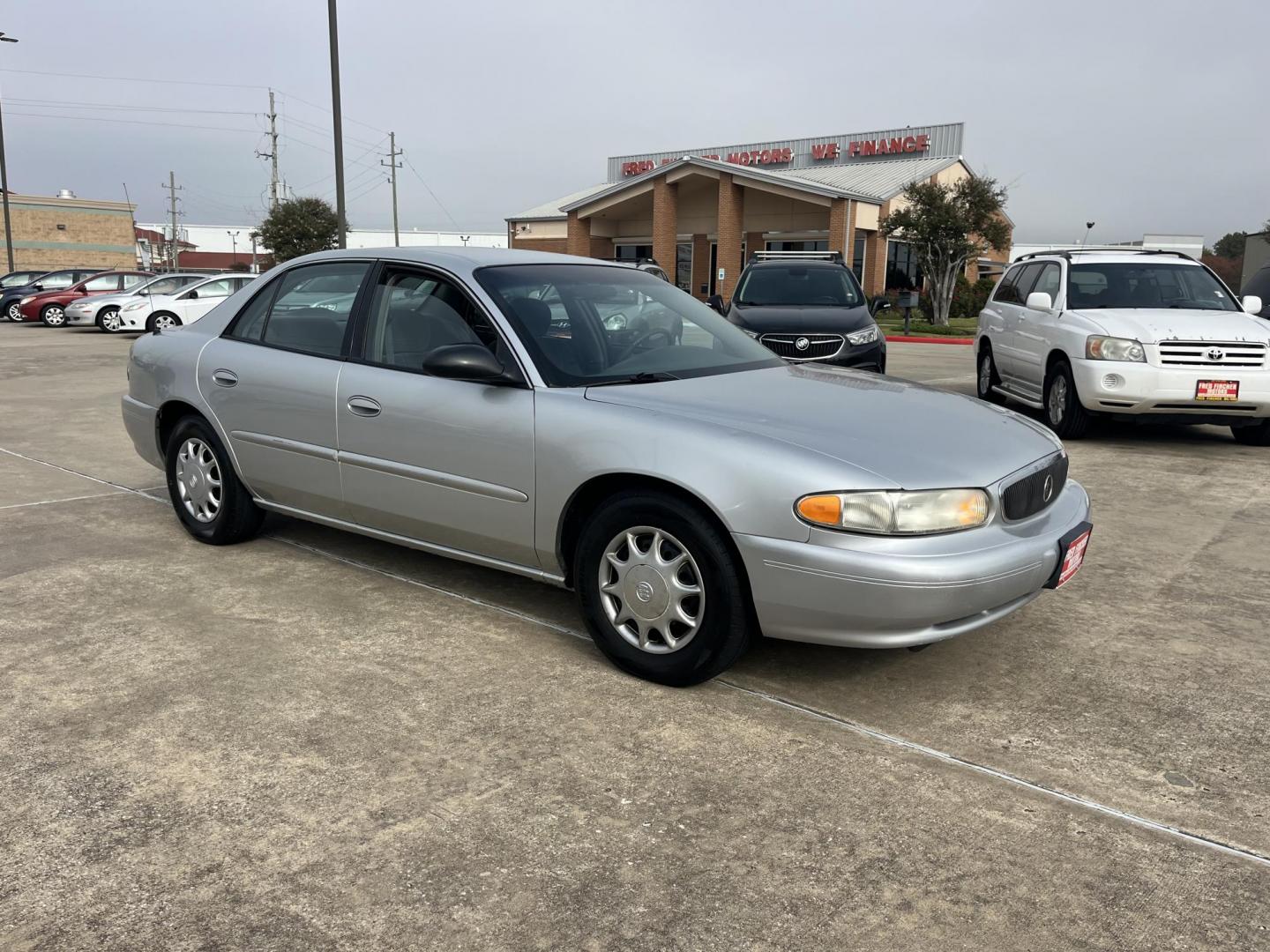 2005 Buick Century Base's photo