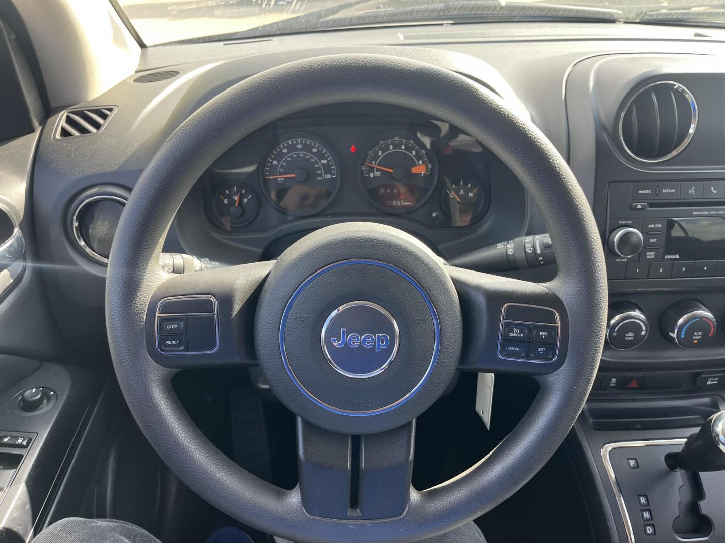 2014 black Jeep Compass Sport FWD (1C4NJCBAXED) with an 2.0L L4 DOHC 16V engine, located at 14700 Tomball Parkway 249, Houston, TX, 77086, (281) 444-2200, 29.928619, -95.504074 - Photo#16