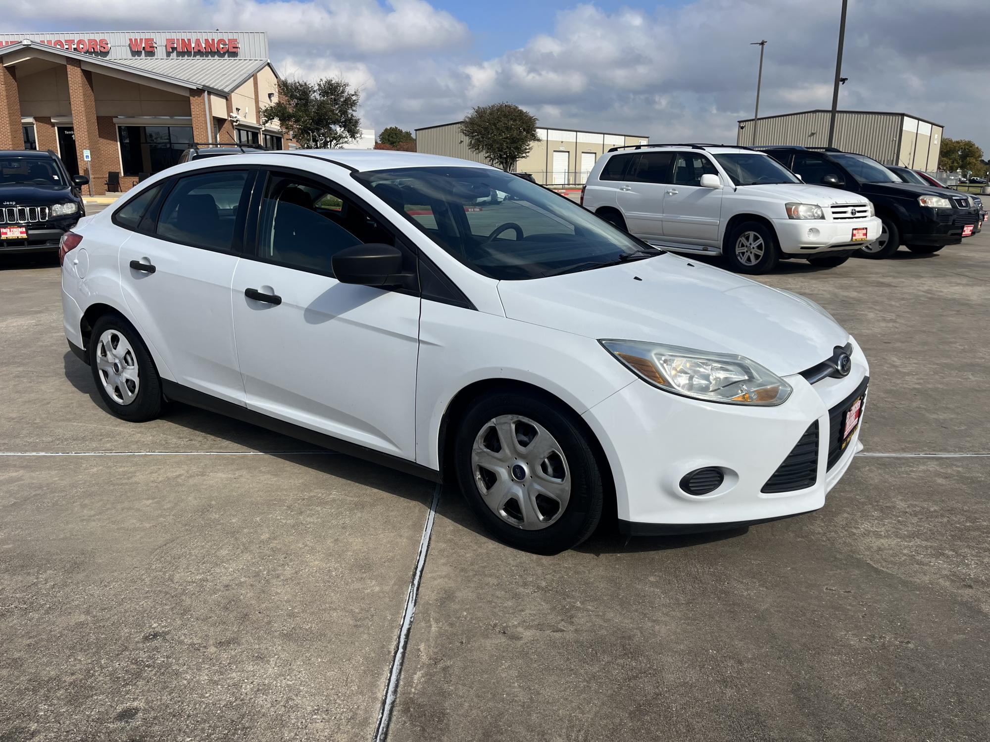 photo of 2014 Ford Focus S Sedan